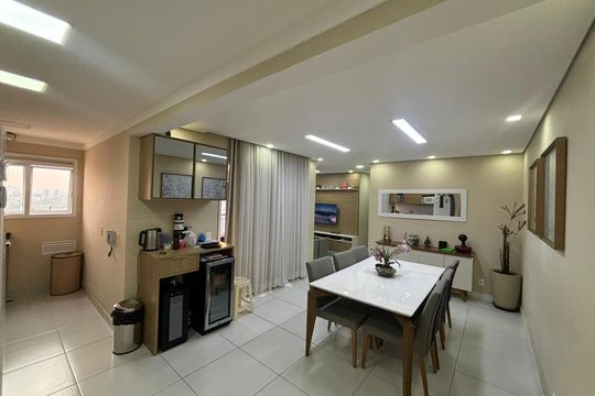 Cozinha de apartamento à venda com 3 quartos, 72m² em Vila Penteado, São Paulo