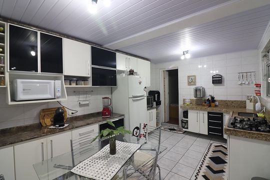 Cozinha  de casa para alugar com 3 quartos, 125m² em Vila Mazzei, Santo André