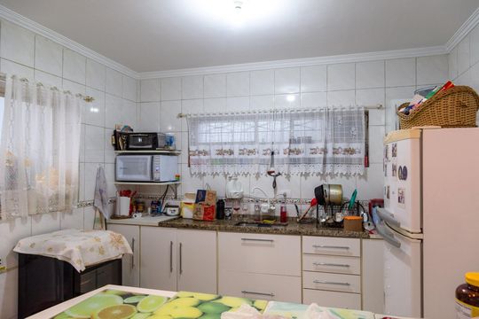 Cozinha de casa para alugar com 3 quartos, 260m² em Jardim Aida, Guarulhos