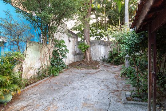 Quintal e area gourmet de casa para alugar com 3 quartos, 260m² em Jardim Aida, Guarulhos