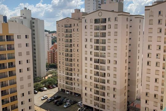 Vista da  sacada de apartamento à venda com 2 quartos, 53m² em Fazenda Santa Cândida, Campinas