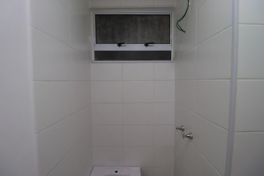 Banheiro  de apartamento para alugar com 2 quartos, 47m² em Bonfim Paulista, Ribeirão Preto