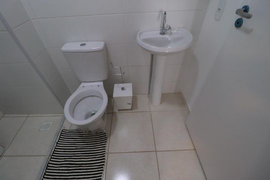 Banheiro  de apartamento para alugar com 2 quartos, 47m² em Bonfim Paulista, Ribeirão Preto