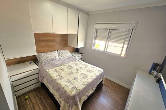 Apartamento à venda com 2 quartos, 73m² em Jardim Wanda, Taboão da Serra