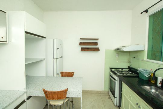 Cozinha de casa à venda com 2 quartos, 90m² em Vila Santa Teresa, Santo André