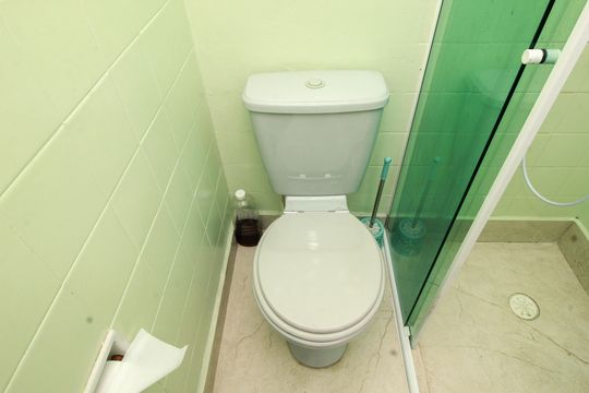 Banheiro de casa à venda com 2 quartos, 90m² em Vila Santa Teresa, Santo André
