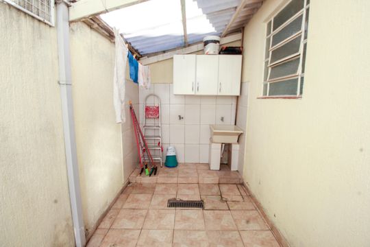 Área de Serviço de casa à venda com 2 quartos, 90m² em Vila Santa Teresa, Santo André