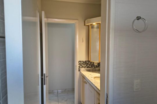 Banheiro de apartamento à venda com 3 quartos, 96m² em Vila das Hortencias, Jundiaí