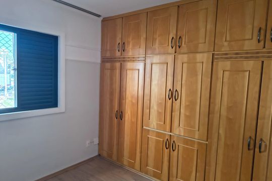 Quarto de apartamento à venda com 3 quartos, 96m² em Vila das Hortencias, Jundiaí