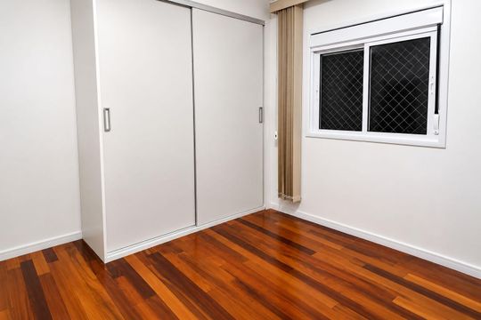 Apartamento à venda com 3 quartos, 107m² em Jardim Henriqueta, Taboão da Serra