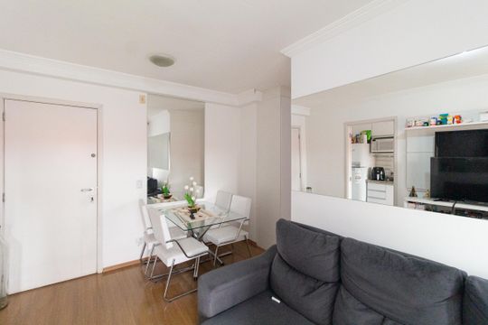 Sala de apartamento à venda com 2 quartos, 57m² em Santo Antônio, Osasco