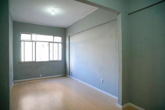 Studio de apartamento à venda com 1 quarto, 32m² em Centro, Niterói