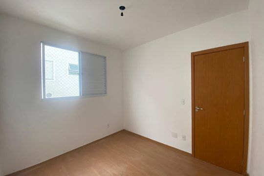 Quarto de apartamento para alugar com 2 quartos, 42m² em Caixa d’Água, Taubaté