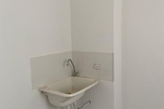 Área de serviço de apartamento para alugar com 2 quartos, 42m² em Caixa d’Água, Taubaté