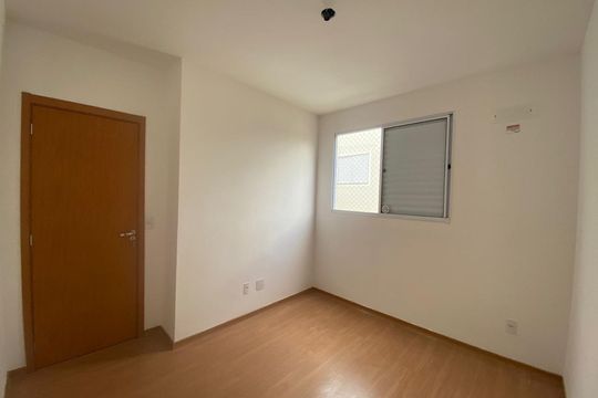 Quarto de apartamento para alugar com 2 quartos, 42m² em Caixa d’Água, Taubaté