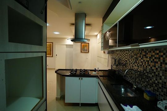 Cozinha de apartamento à venda com 1 quarto, 70m² em Parque Jaçatuba, Santo André
