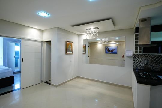 Sala de apartamento à venda com 1 quarto, 70m² em Parque Jaçatuba, Santo André