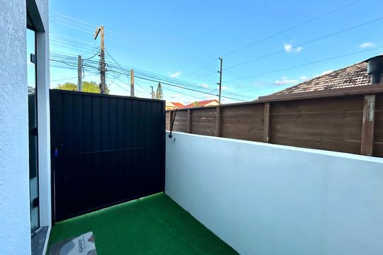 Varanda de kitnet/studio para alugar com 1 quarto, 23m² em Campeche, Florianópolis