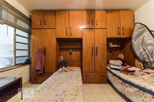 Casa à venda com 3 quartos, 300m² em Jardim Tres Marias, São Bernardo do Campo