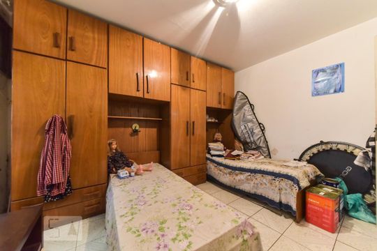 Casa à venda com 3 quartos, 300m² em Jardim Tres Marias, São Bernardo do Campo