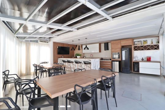 Varanda gourmet de casa de condomínio para alugar com 4 quartos, 485m² em Aclimação, Uberlândia