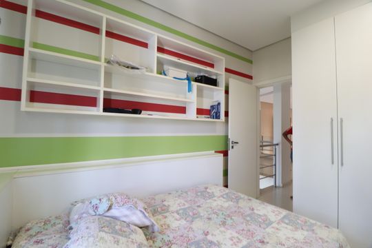Quarto 3 - Suíte de casa de condomínio para alugar com 4 quartos, 485m² em Aclimação, Uberlândia