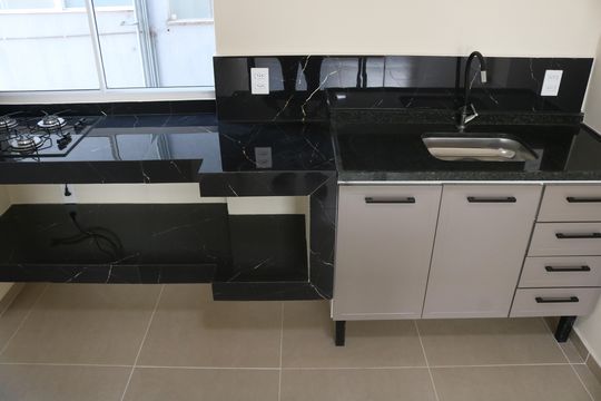 Cozinha e Área de Serviço de apartamento para alugar com 3 quartos, 100m² em Água Branca, São Paulo