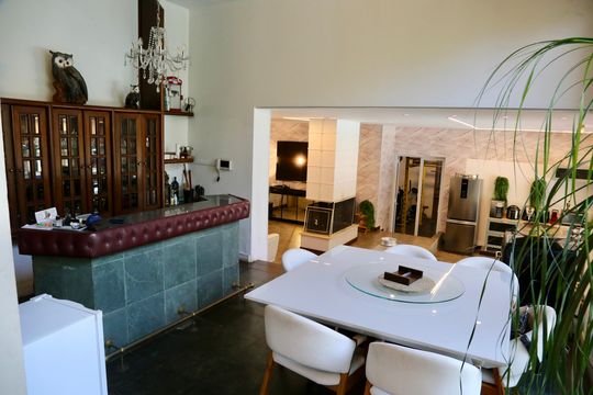 Sala de jantar de casa de condomínio à venda com 5 quartos, 2500m² em Chácara Flora, São Paulo