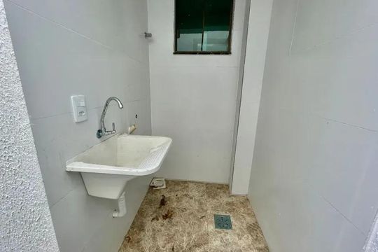 Casa para alugar com 3 quartos, 94m² em Santa Amelia, Belo Horizonte