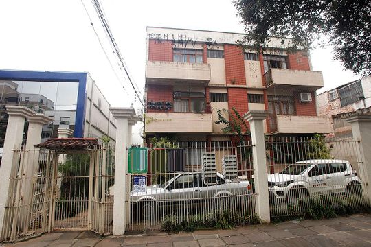 Fachada de apartamento à venda com 2 quartos, 74m² em Farroupilha, Porto Alegre