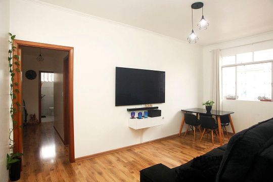 Apartamento à venda com 2 quartos, 74m² em Farroupilha, Porto Alegre