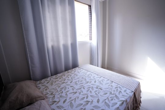 Apartamento para alugar com 2 quartos, 56m² em Setor Bueno, Goiânia