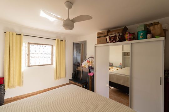 Suíte de casa para alugar com 2 quartos, 171m² em Jardim Fernandes, São Paulo