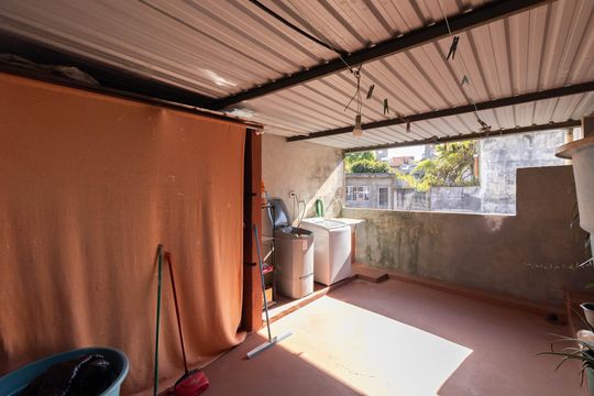 Área de Serviço de casa para alugar com 2 quartos, 171m² em Jardim Fernandes, São Paulo