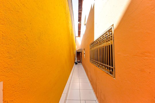 Casa à venda com 3 quartos, 150m² em Jardim Sapopemba, São Paulo