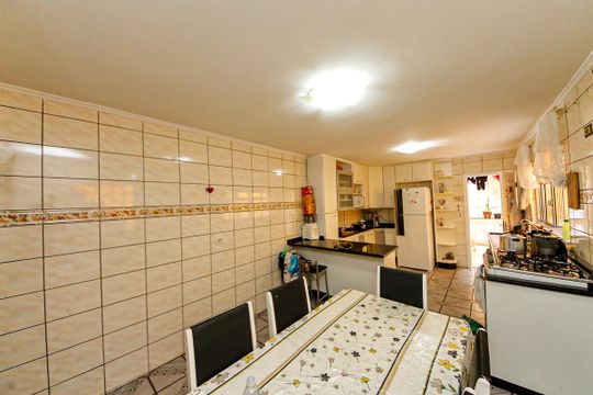 Casa à venda com 3 quartos, 150m² em Jardim Sapopemba, São Paulo
