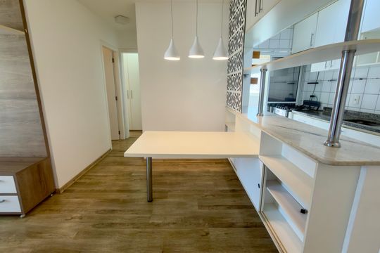 Sala de apartamento à venda com 2 quartos, 56m² em Jardim Monte Kemel, São Paulo