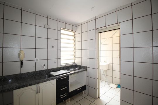 Cozinha de apartamento à venda com 2 quartos, 80m² em Passo D’areia, Porto Alegre