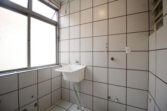 Área de Serviço de apartamento à venda com 2 quartos, 80m² em Passo D’areia, Porto Alegre