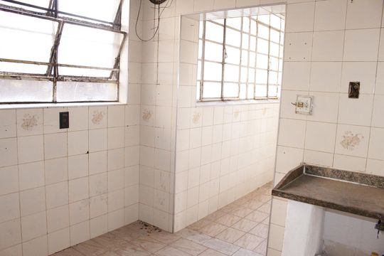 Apartamento para alugar com 2 quartos, 130m² em Campos Elíseos, São Paulo