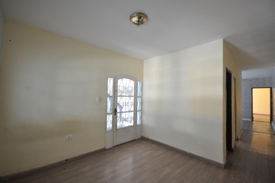 Casa para alugar com 2 quartos, 65m² em Jardim Fontalis, São Paulo