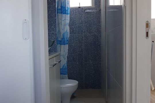 Banheiro de apartamento à venda com 2 quartos, 39m² em Jardim Casablanca, São Paulo