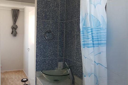 Banheiro de apartamento à venda com 2 quartos, 39m² em Jardim Casablanca, São Paulo