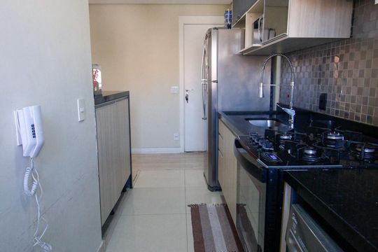 Cozinha de apartamento à venda com 2 quartos, 43m² em Parque Reboucas, São Paulo