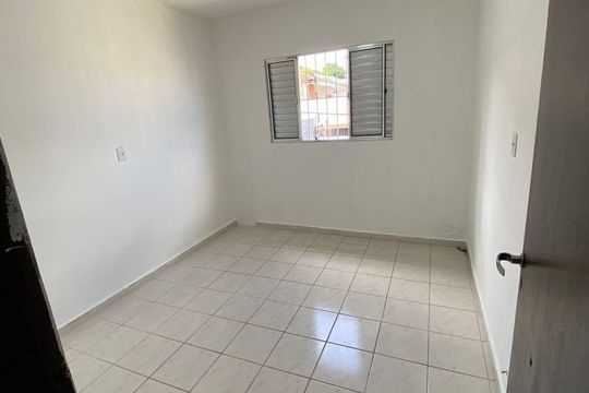 Casa à venda com 2 quartos, 120m² em Campo Grande, São Paulo