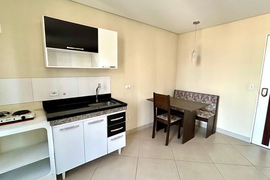 Cozinha de kitnet/studio para alugar com 1 quarto, 38m² em Vila Augusta, Guarulhos