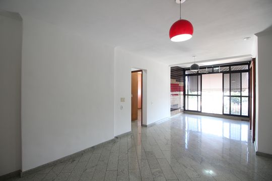 Sala de apartamento à venda com 1 quarto, 75m² em Taquara, Rio de Janeiro
