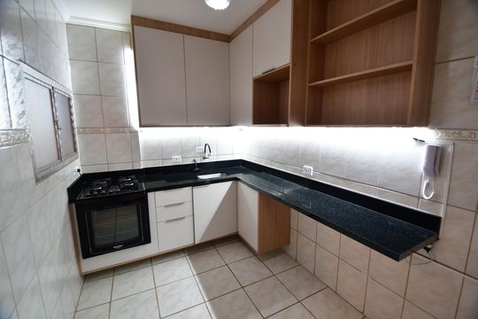 Cozinha de apartamento à venda com 1 quarto, 70m² em Nova Campinas, Campinas