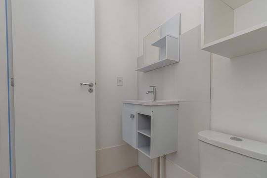 Banheiro Corredor de apartamento para alugar com 2 quartos, 57m² em Chácara Bela Vista, Sumaré