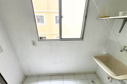 Área de Serviço de apartamento para alugar com 2 quartos, 44m² em Água Chata, Guarulhos